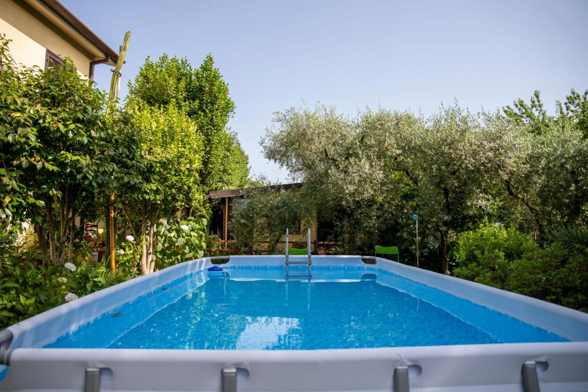 Alloggio Per Uso Turistico Sant'Andrea Lariano Buitenkant foto